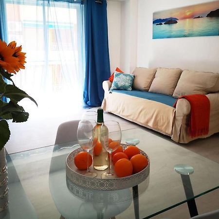 3 Bedroom 150 M From The Beach Torrevieja Exterior photo