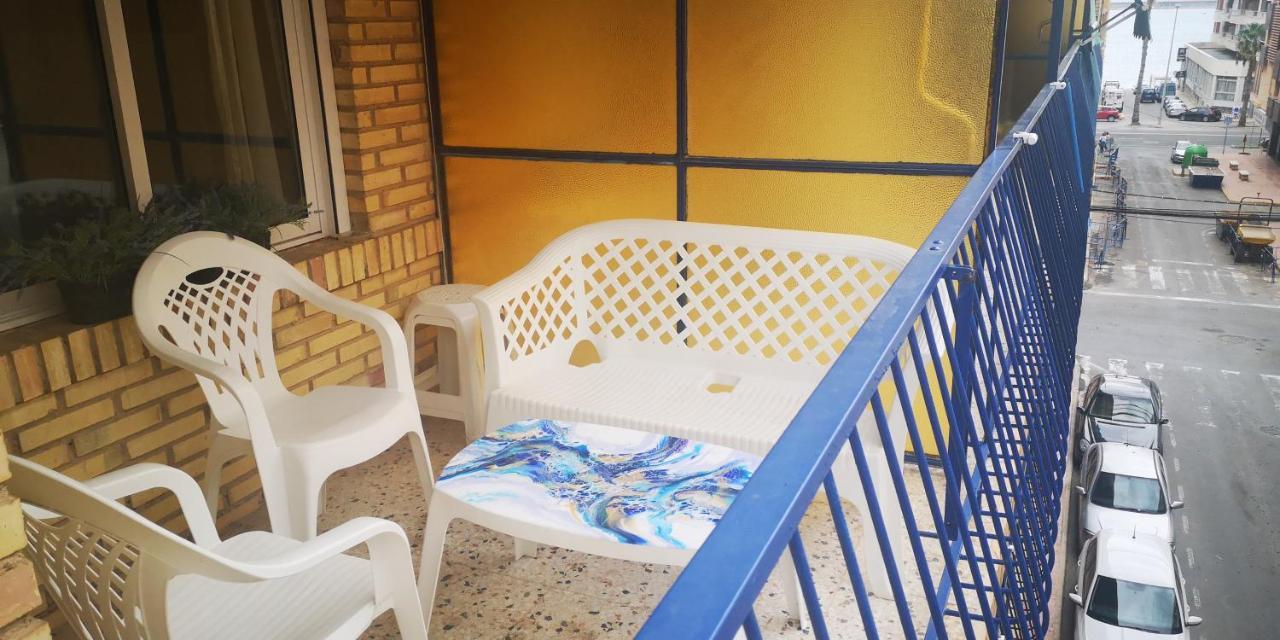 3 Bedroom 150 M From The Beach Torrevieja Exterior photo