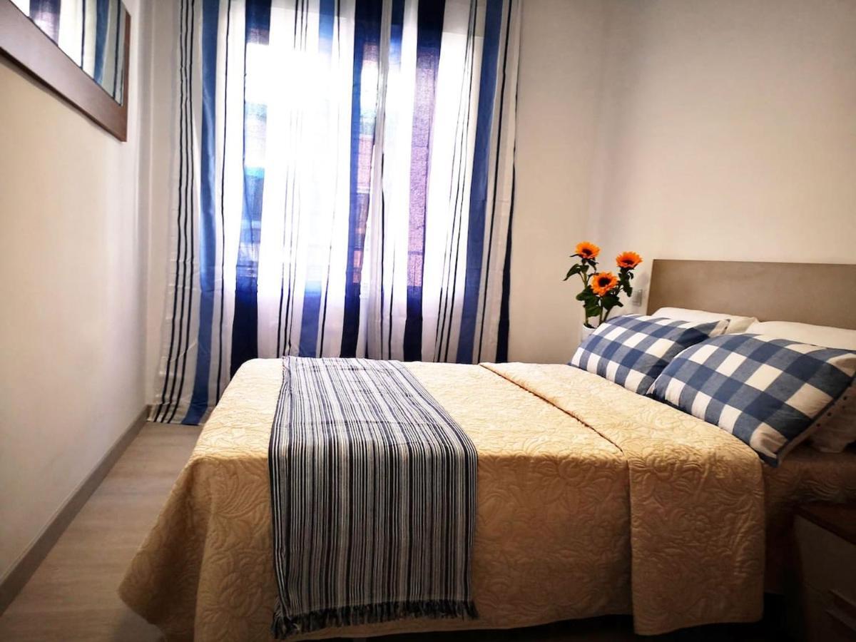 3 Bedroom 150 M From The Beach Torrevieja Exterior photo