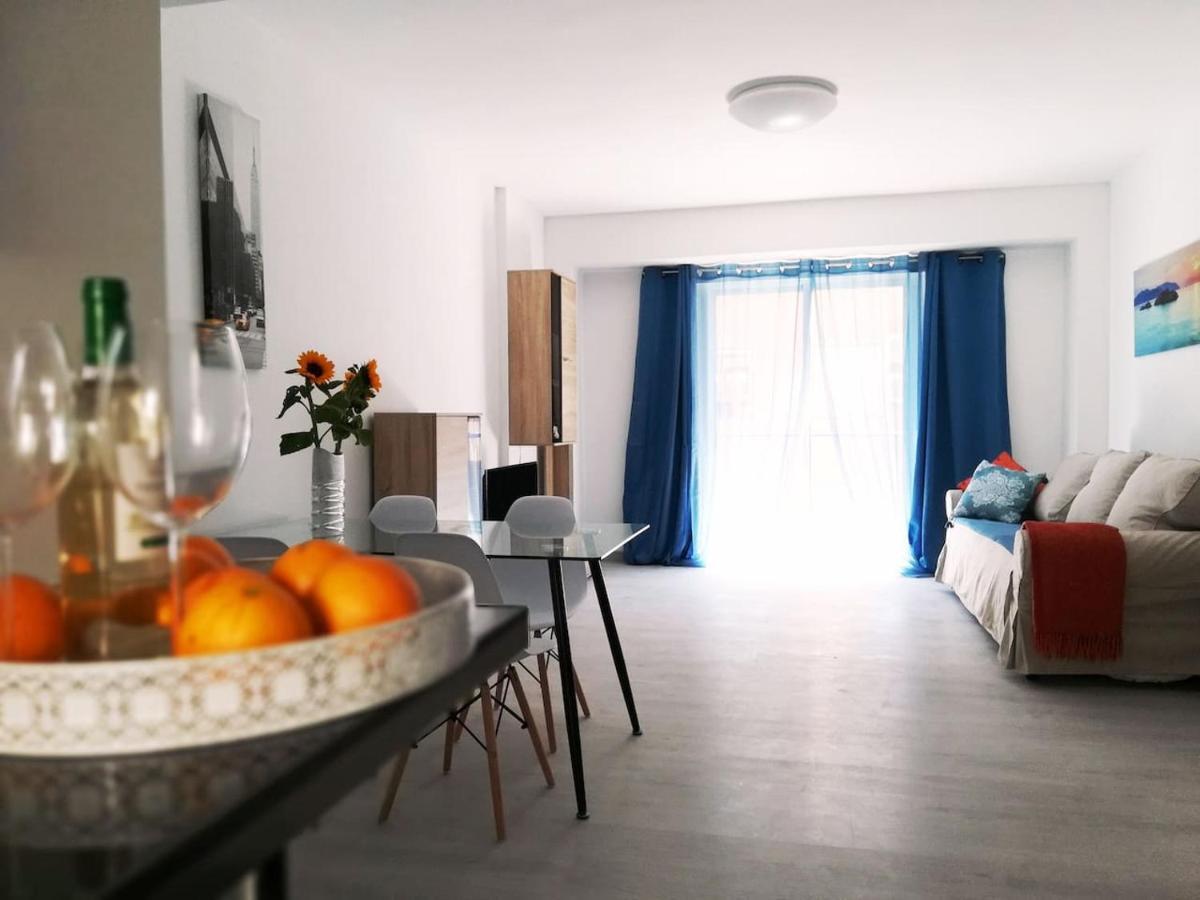 3 Bedroom 150 M From The Beach Torrevieja Exterior photo
